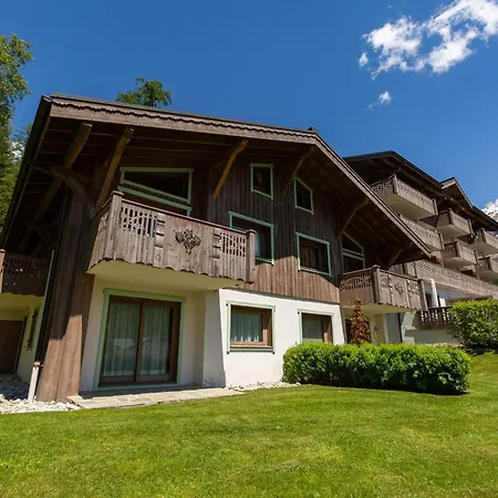 Appartement Becd4 Chalet-style With Parking For 8 - Happy