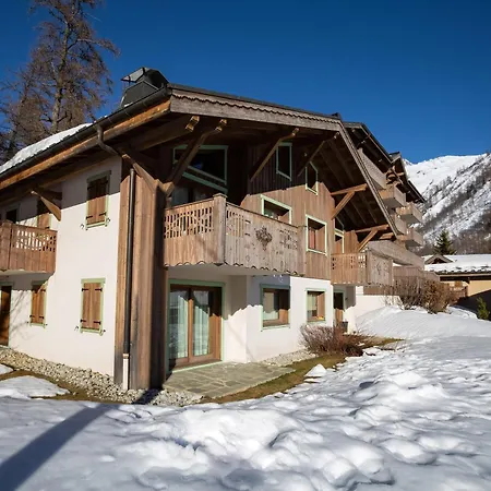 Becd4 Chalet-style With Parking For 8 - Happy Chamonix